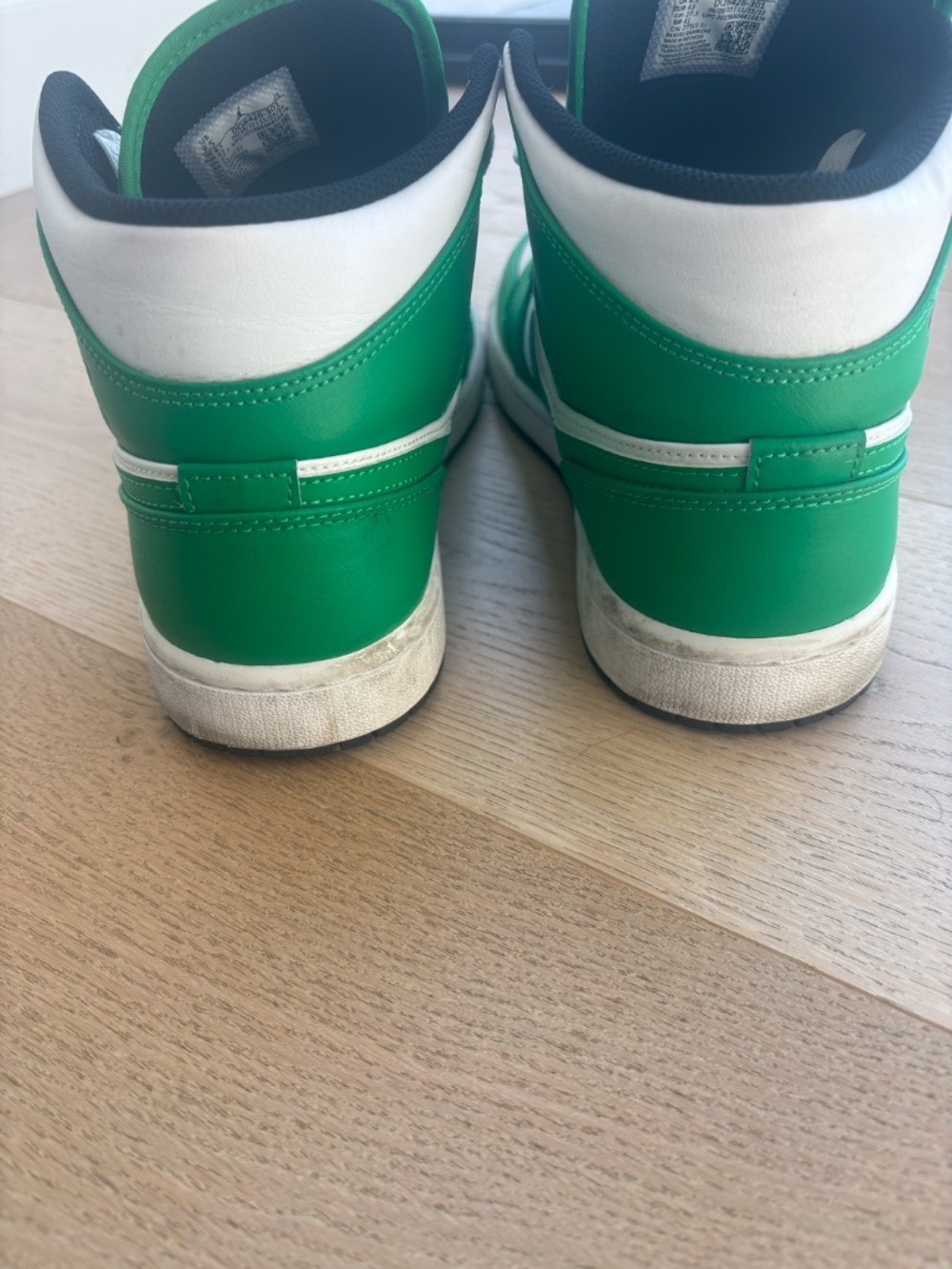 Jordan 1 Mid Lucky Green -  Mens  US Size 9.5 - Picture 6 of 12